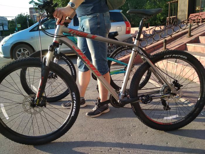 Украден велосипед Jamis Trail X (2017) в г. Новосибирск